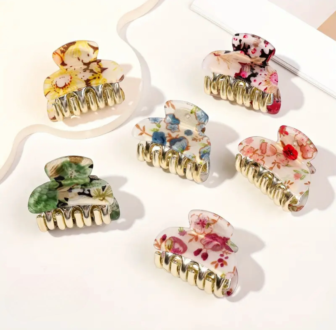 Pinces À Cheveux Imprimées Florales Style Mignon Et Doux Forme Ovale Matériau Pvc Multicolore