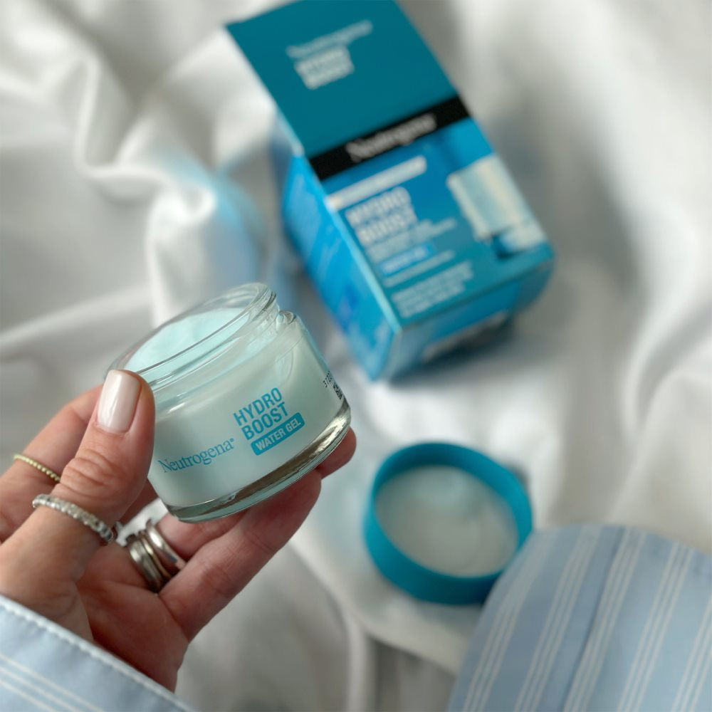 جل ترطيب الوجه هيدرو بوست® من نيوتروجينا