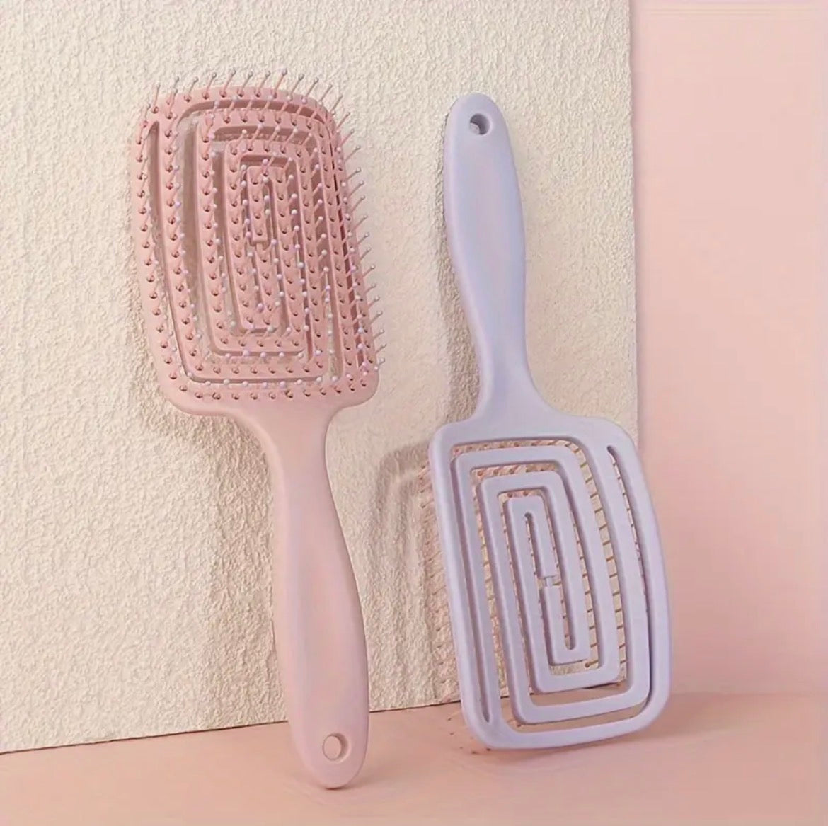 1 Peigne Brosse À Cheveux Côtelé Dents Courbées Grandes Manche En Plastique Abs