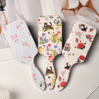 مشط هوائي لطيف على شكل قطة، فرشاة شعر كبيرة من شعيرات النايلون للفتيات، وفك تشابك الشعر مضاد للكهرباء الساكنة، بتصميم زهرة وقط