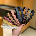 رباط شعر مسنن بتصميم عصري، قطعة واحدة