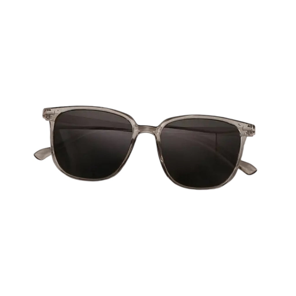 نظارات الموضة الكلاسيكية للنساء