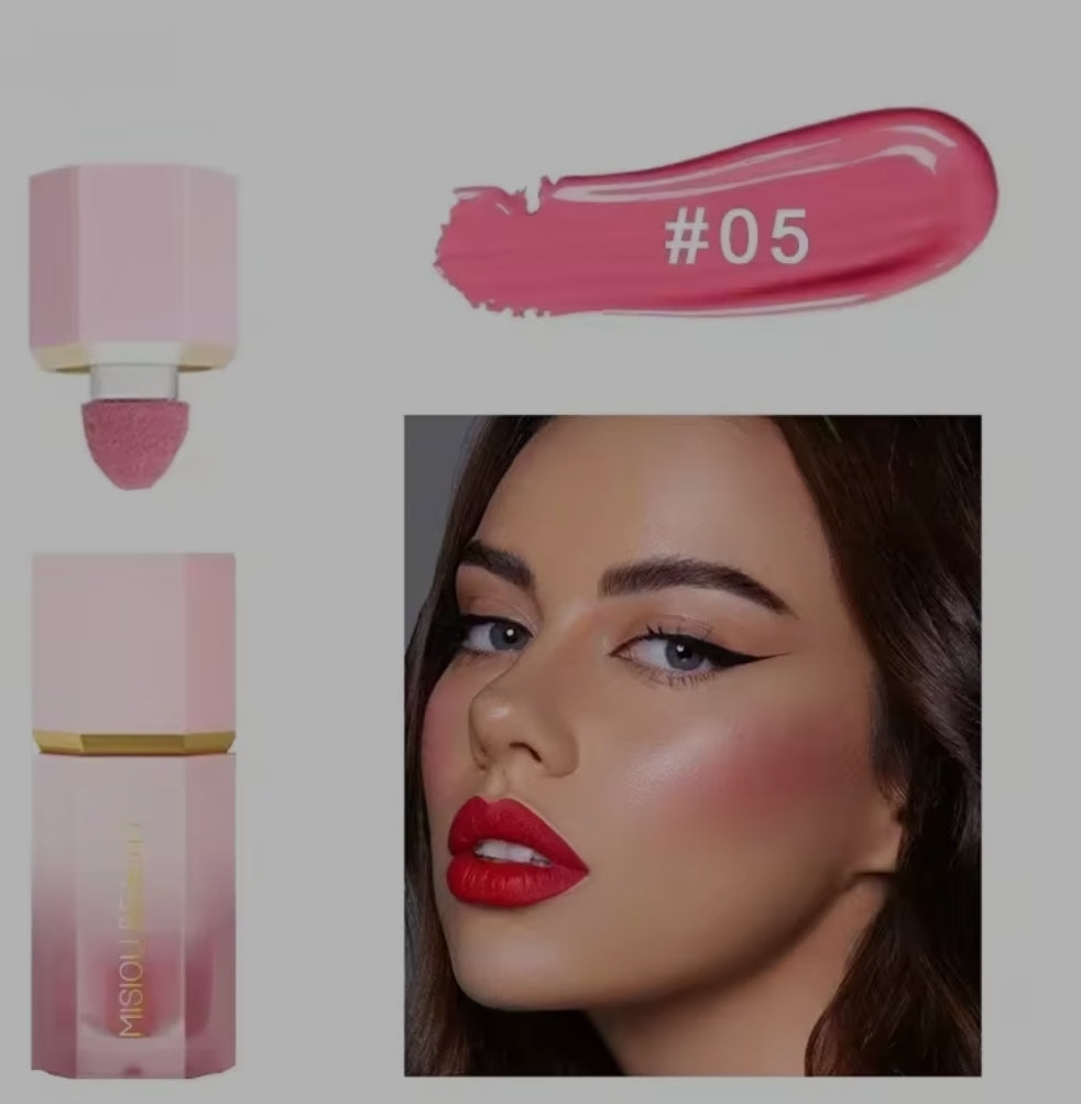 أحمر خدود رورمانتيك مات