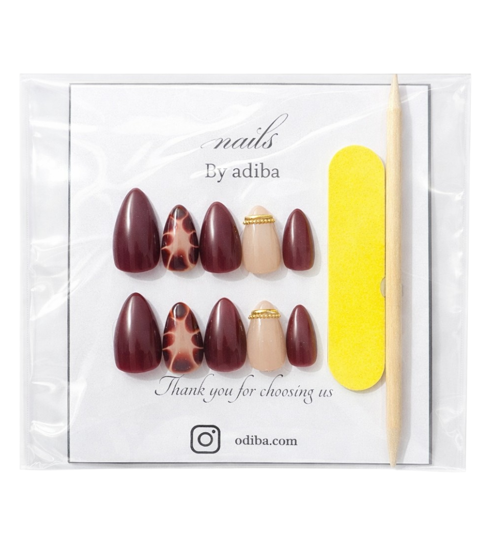 So Natural Better Than Your Own 10 Pièces Faux Ongles Design