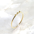 Anneau Minimaliste Avec Trois Billes En